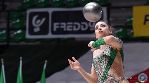 evoluzione danza   trashlieva zhenina foto simone ferraro sfa 6026 copia